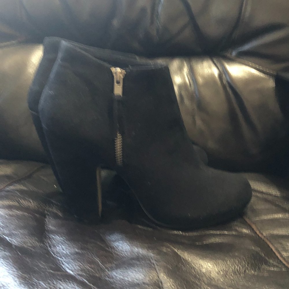 SALE!!!!!!!!! Madden Girl Women's Lopezzz Ankle Booties Boots 9M